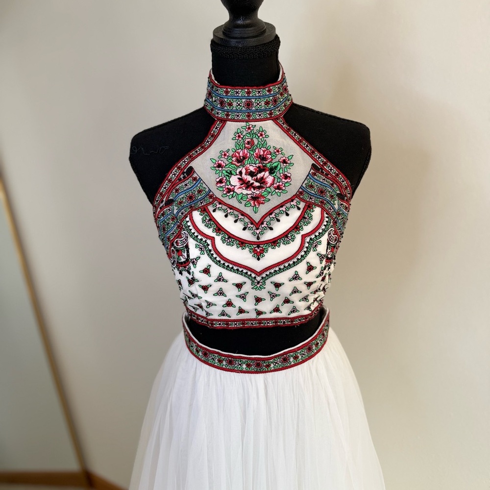 Sherri Hill 72171 Beaded Halter Ball Gown Prom Dress White Size 4 - Picture 14 of 15